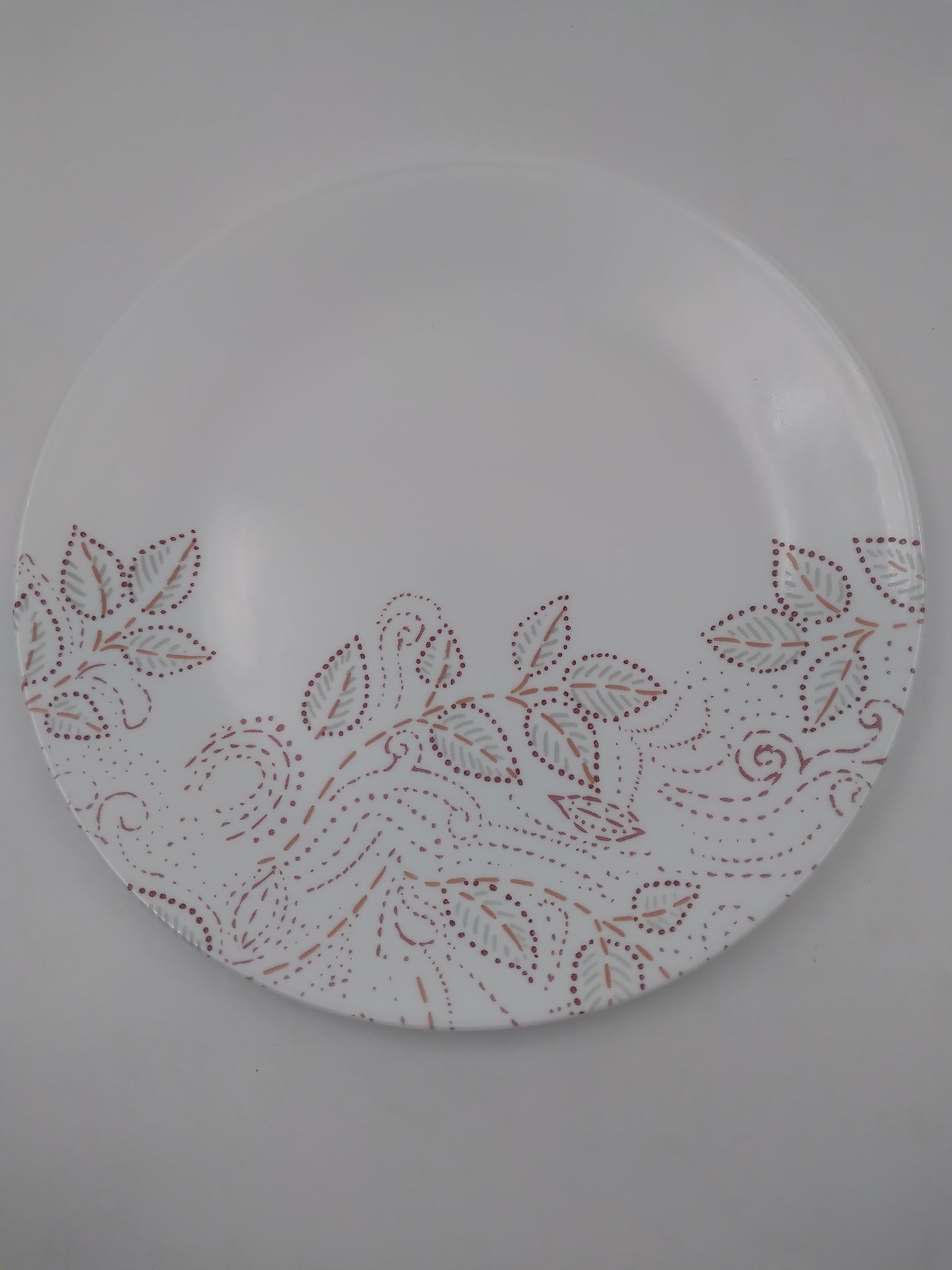 Corelle Vitrelle Leaf Stitch Dinner Plate 26cm (10.25in) diameter